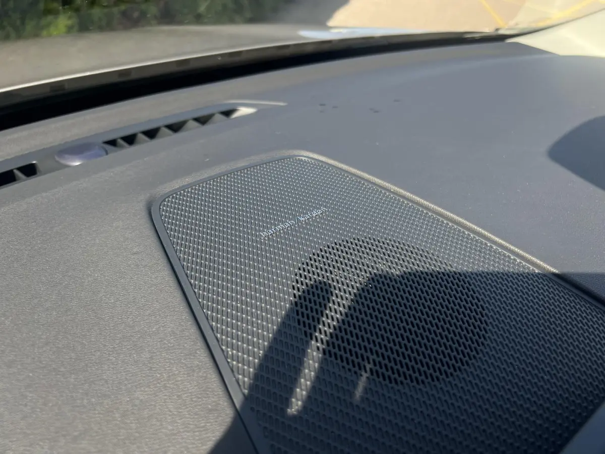 T6 Plug-in hybrid AWD Plus Dark