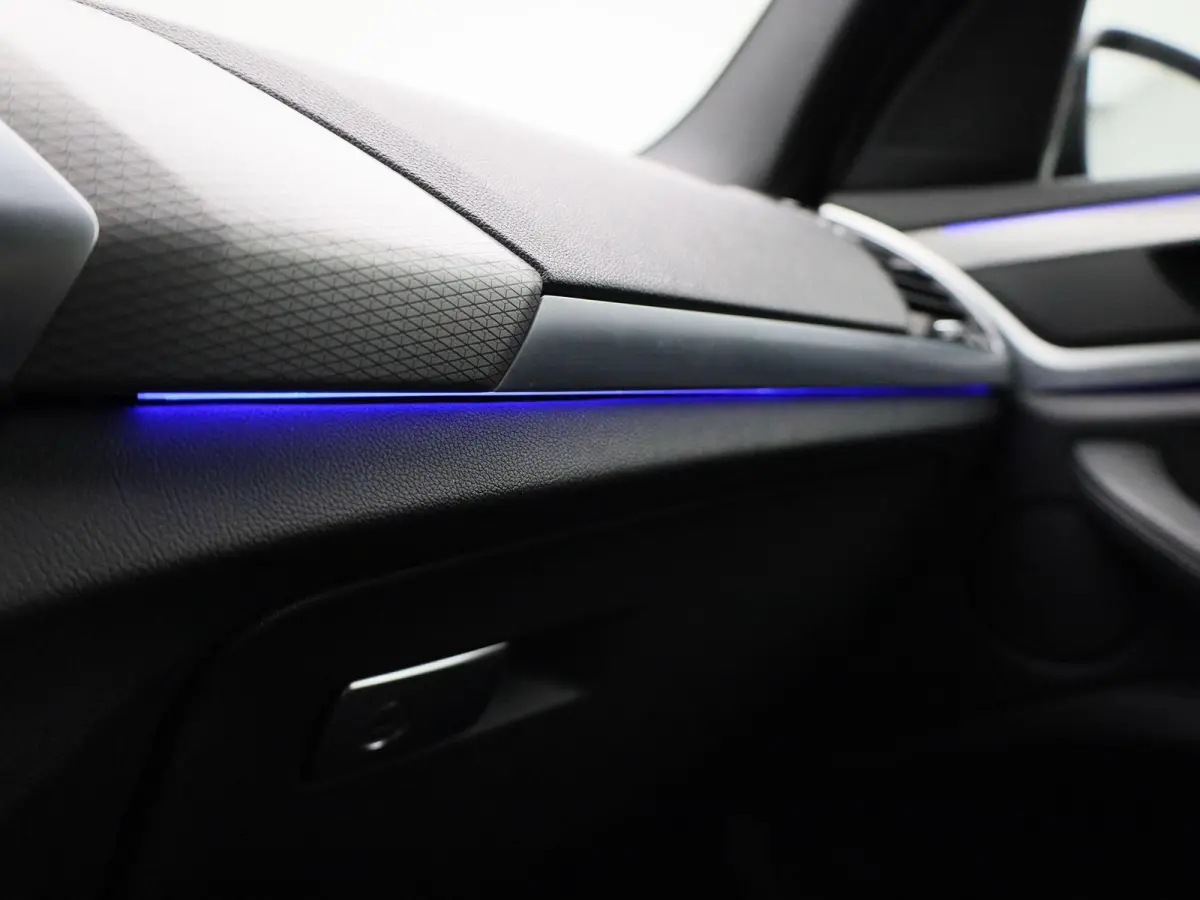 xDrive30i High Executive | Automaat | Apple Carplay / Android Auto | M-Pakket | Panoramadak | Achteruitrijcamera | Parkeersensoren | Sfeerlichting | Stoelverwarming |