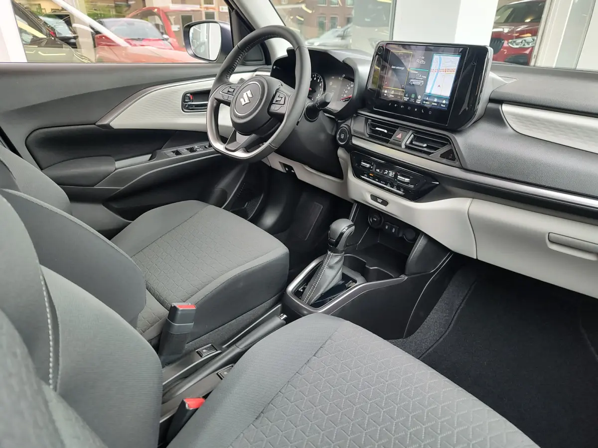 1.2 STYLE SMART HYBRID AUTOMAAT Direct Leverbaar | Tot 10 JAAR GARANTIE! | Inclusief € 2.500,- Voorraad Voordeel