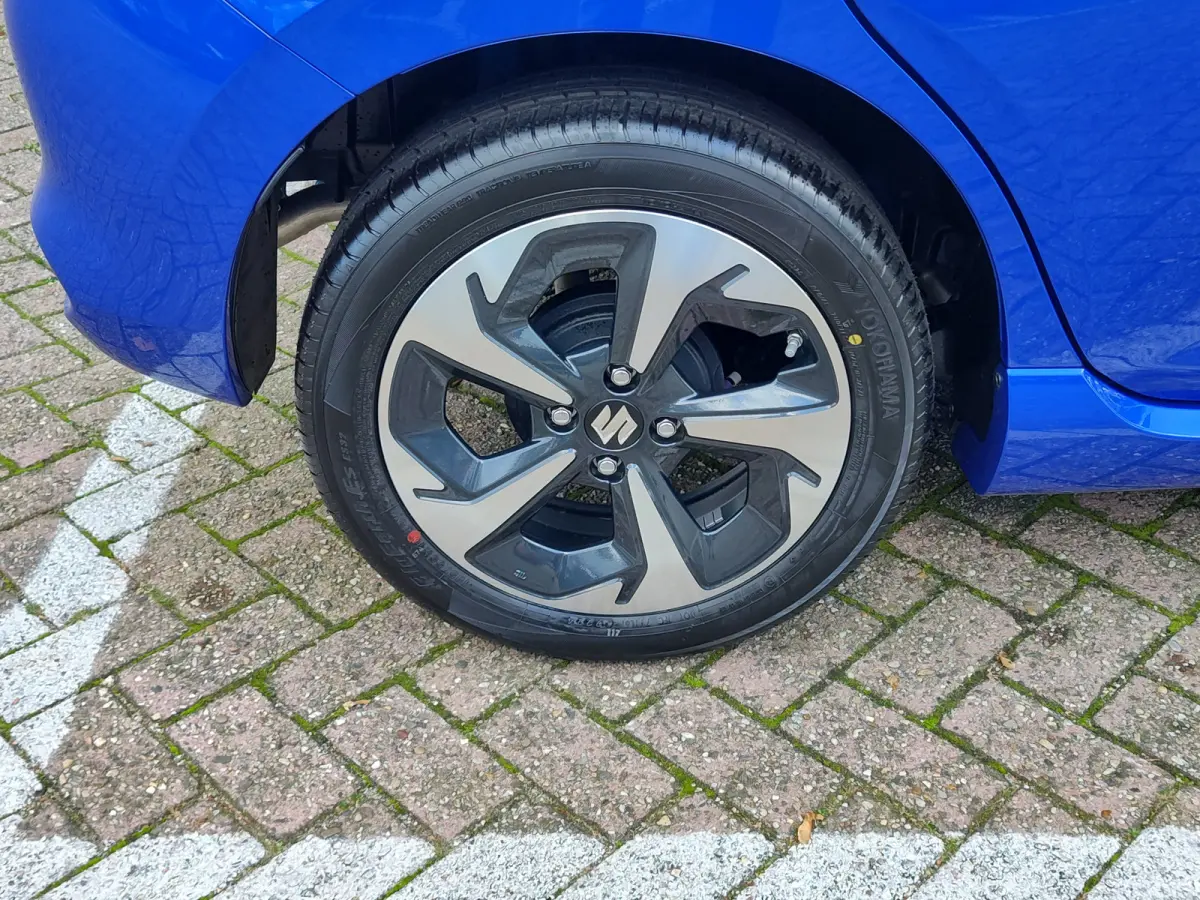 1.2 STYLE SMART HYBRID AUTOMAAT Direct Leverbaar | Tot 10 JAAR GARANTIE! | Inclusief € 2.500,- Voorraad Voordeel