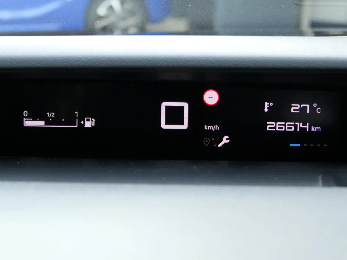 1.2 Turbo 100pk Plus | Bluetooth | DAB | Cruise Controle