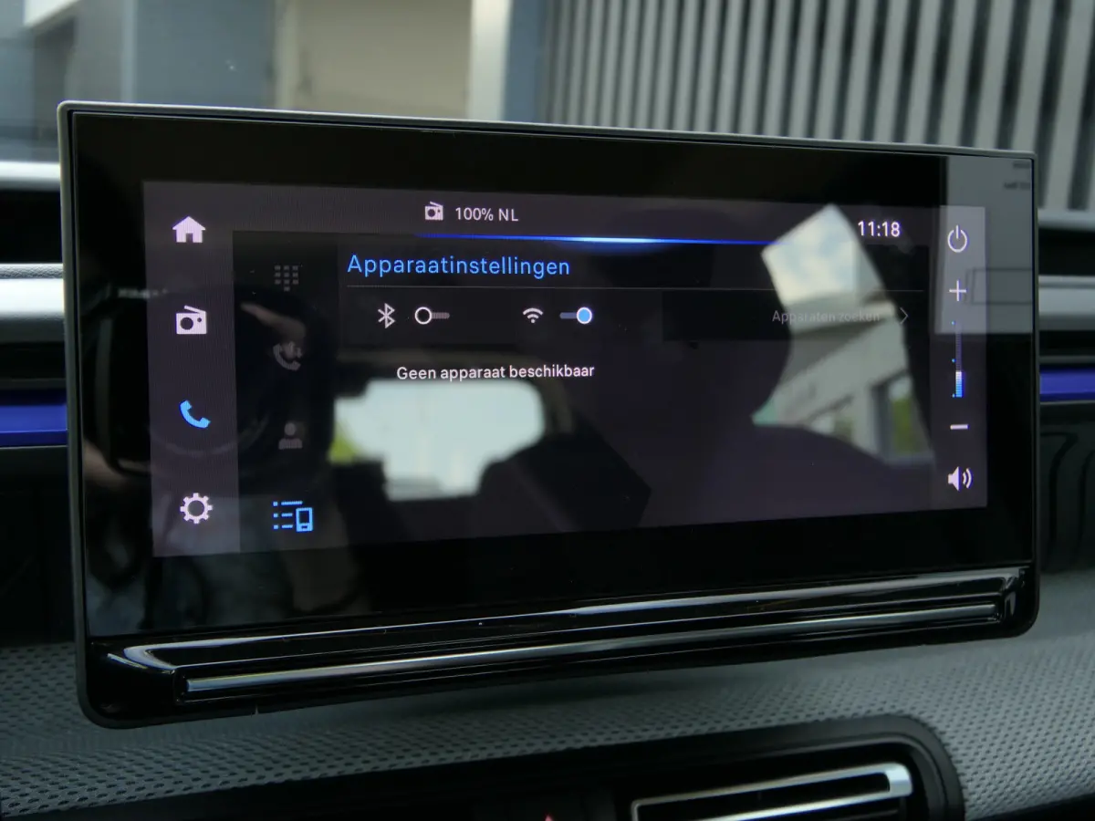 1.2 Turbo 100pk Plus | Bluetooth | DAB | Cruise Controle