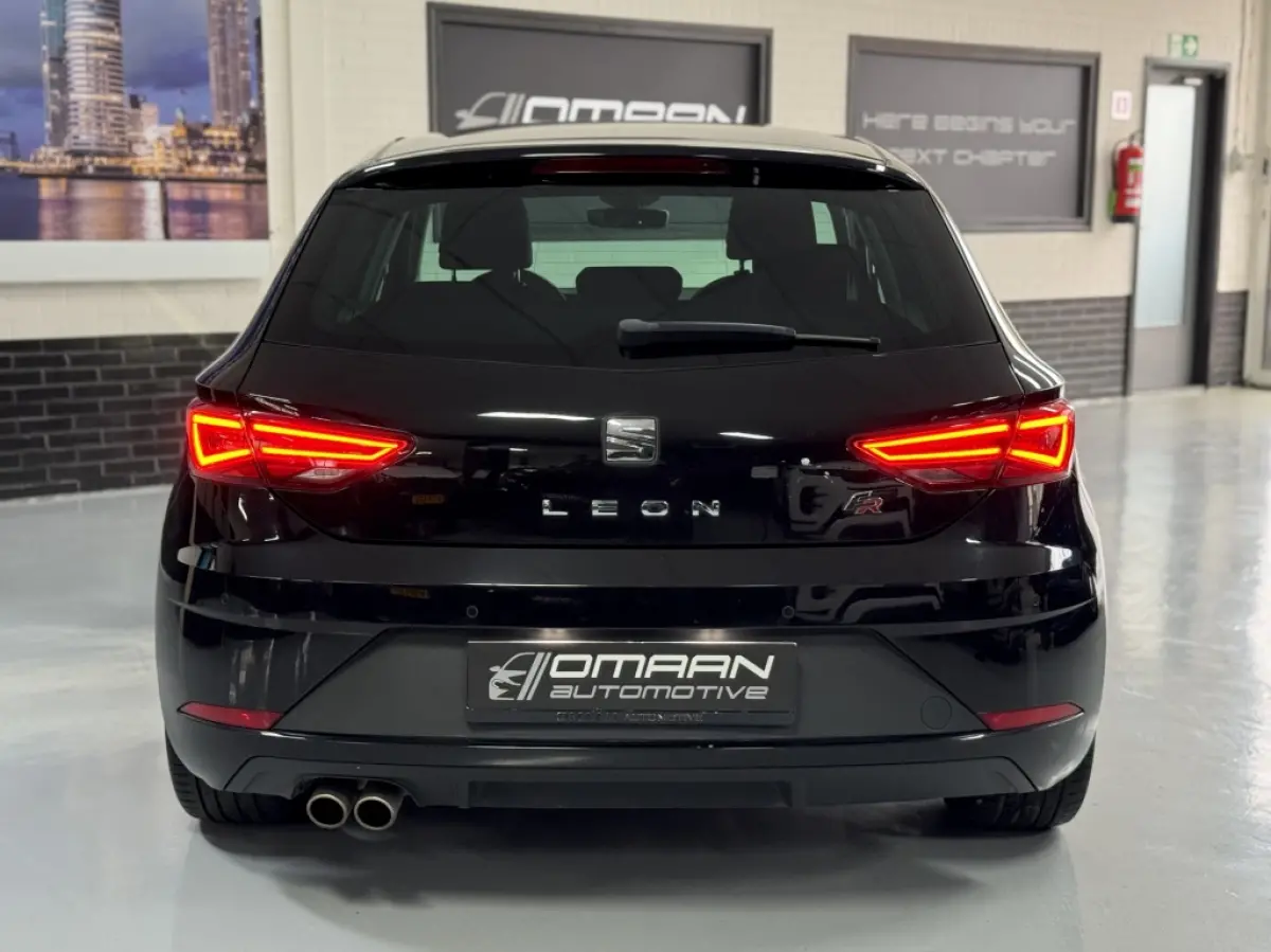 2.0 TSI FR DSG 191PK ACC CARPLAY SFEERVER.