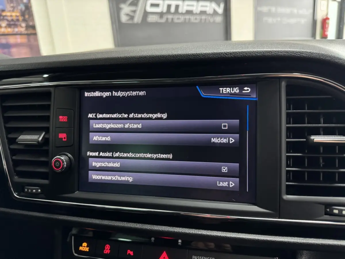 2.0 TSI FR DSG 191PK ACC CARPLAY SFEERVER.