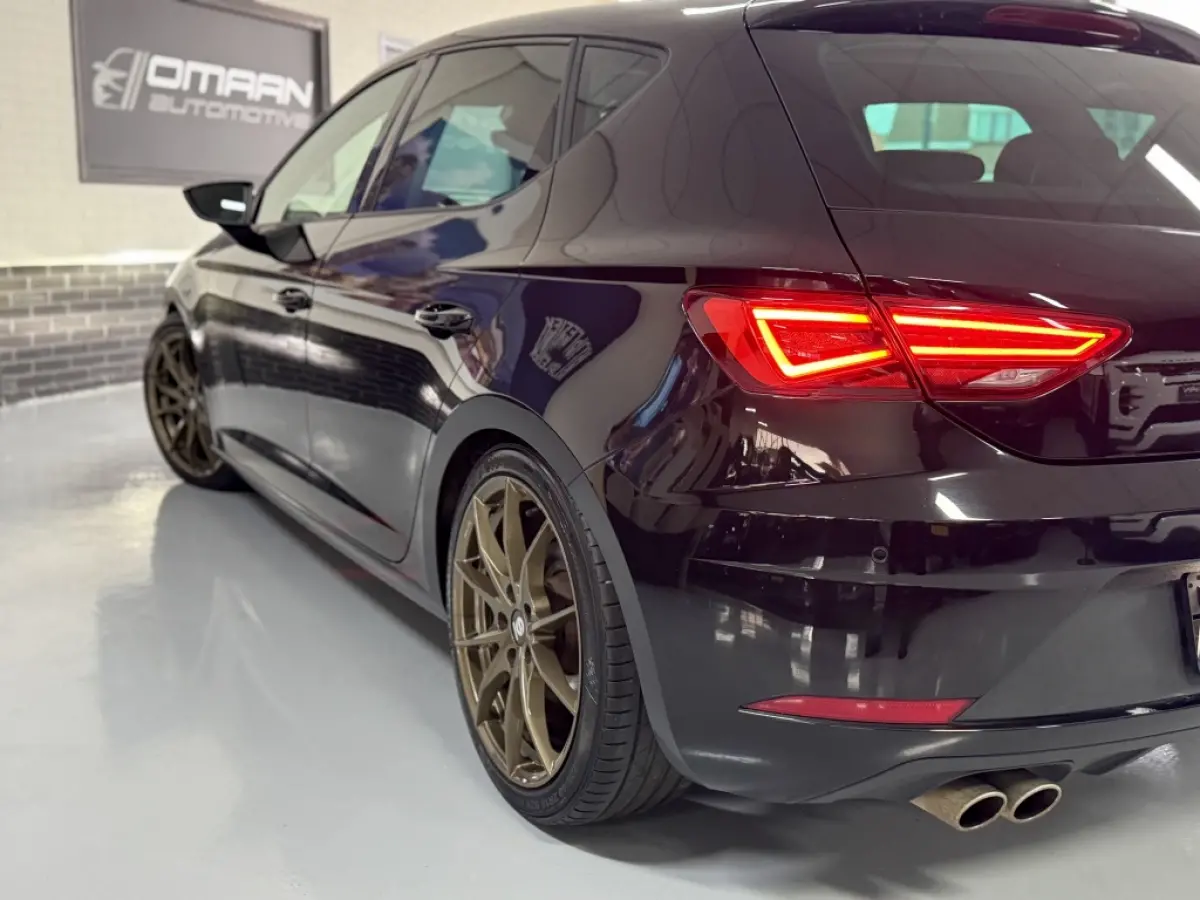 2.0 TSI FR DSG 191PK ACC CARPLAY SFEERVER.