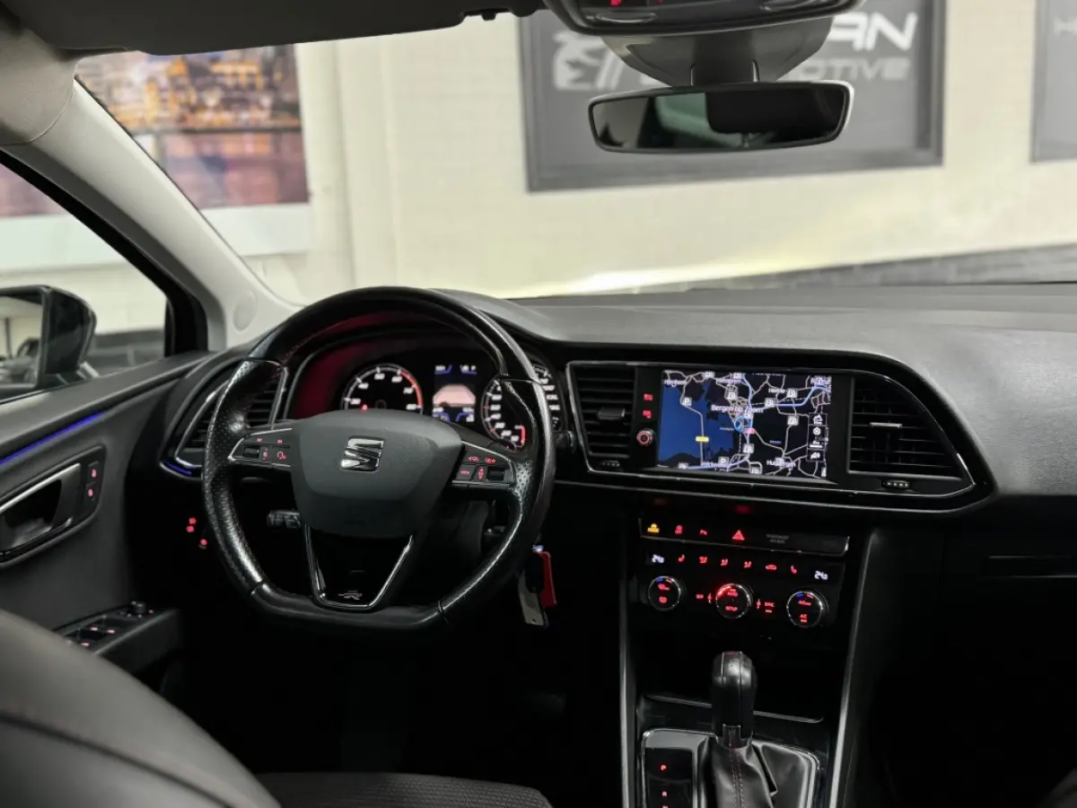 2.0 TSI FR DSG 191PK ACC CARPLAY SFEERVER.