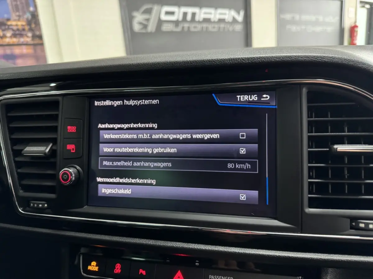 2.0 TSI FR DSG 191PK ACC CARPLAY SFEERVER.