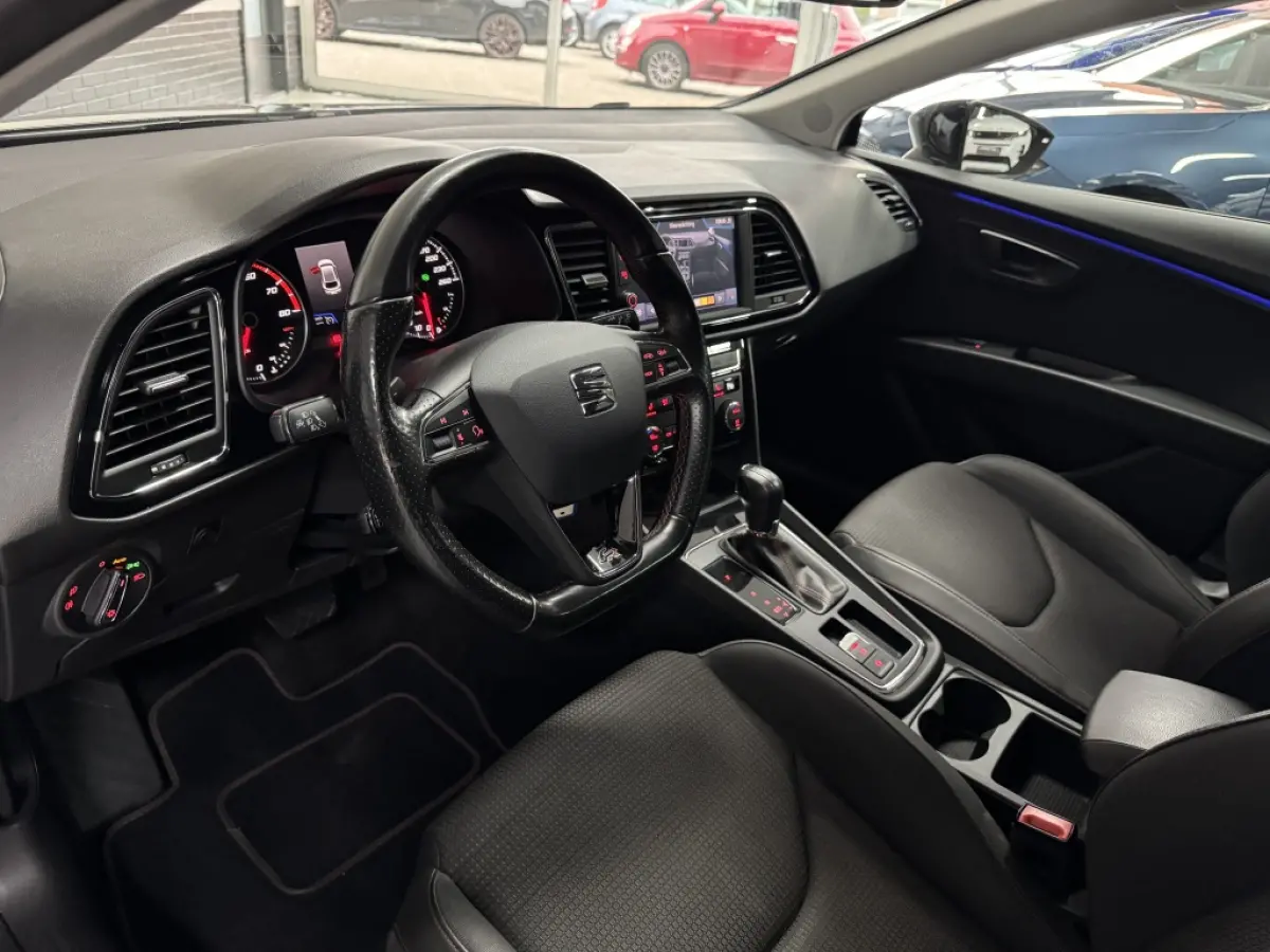 2.0 TSI FR DSG 191PK ACC CARPLAY SFEERVER.
