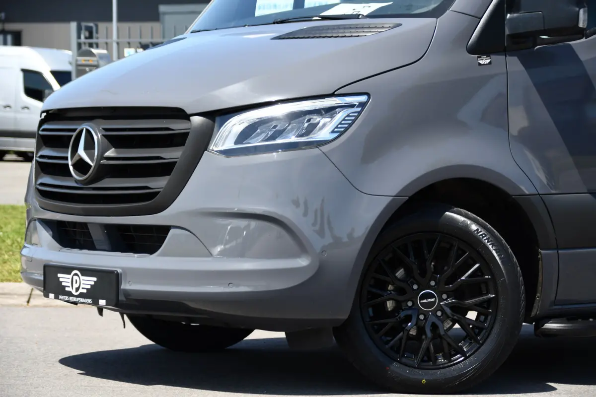 317 1.9 CDI L2H2 DC PB Edition Camera, Cruise, Carplay, 170pk, LED, 3500kg Trekhaak, Automaat, Sensoren, Multimedia, Uniek!