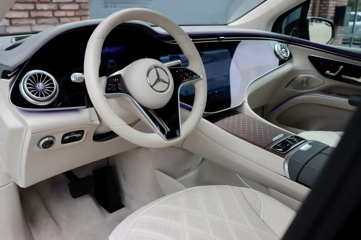 450+ AMG Line 108 kWh | Luchtvering | Hyperscreen | Achterasbesturing | Massage | Distronic+ | Entertainment Achter | Massage | Burmester | Verwarmd Stuurwiel | Tablet | HUD |