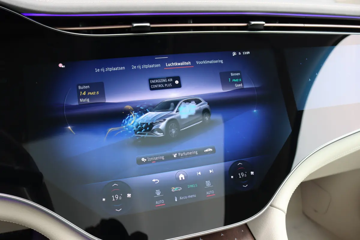 450+ AMG Line 108 kWh | Luchtvering | Hyperscreen | Achterasbesturing | Massage | Distronic+ | Entertainment Achter | Massage | Burmester | Verwarmd Stuurwiel | Tablet | HUD |