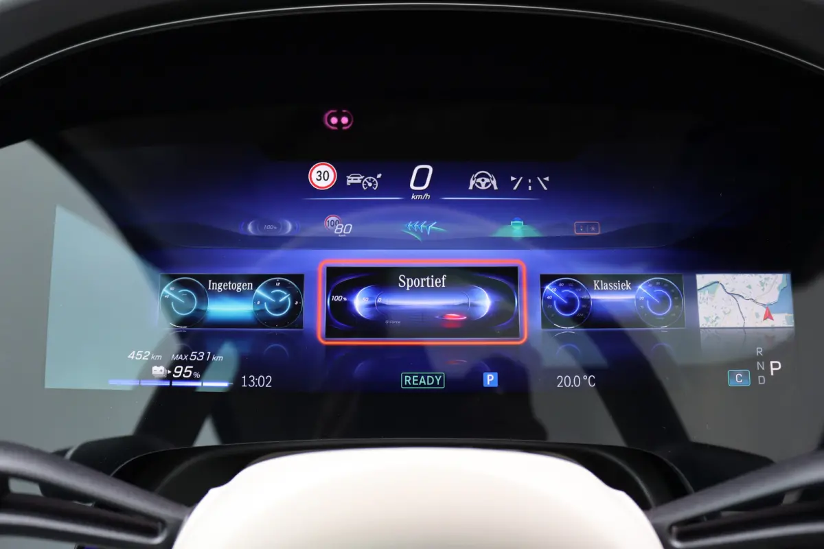 450+ AMG Line 108 kWh | Luchtvering | Hyperscreen | Achterasbesturing | Massage | Distronic+ | Entertainment Achter | Massage | Burmester | Verwarmd Stuurwiel | Tablet | HUD |