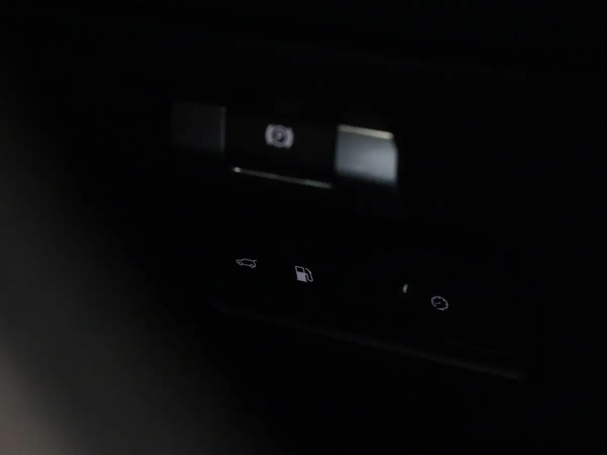 1.5 P300e AWD Autobiography | PANO-SCHUIFDAK | MERIDIAN AUDIO | STOEL-STUURWIELVERWARMING | LUXE LEDEREN BEKLEDING | CAMERA