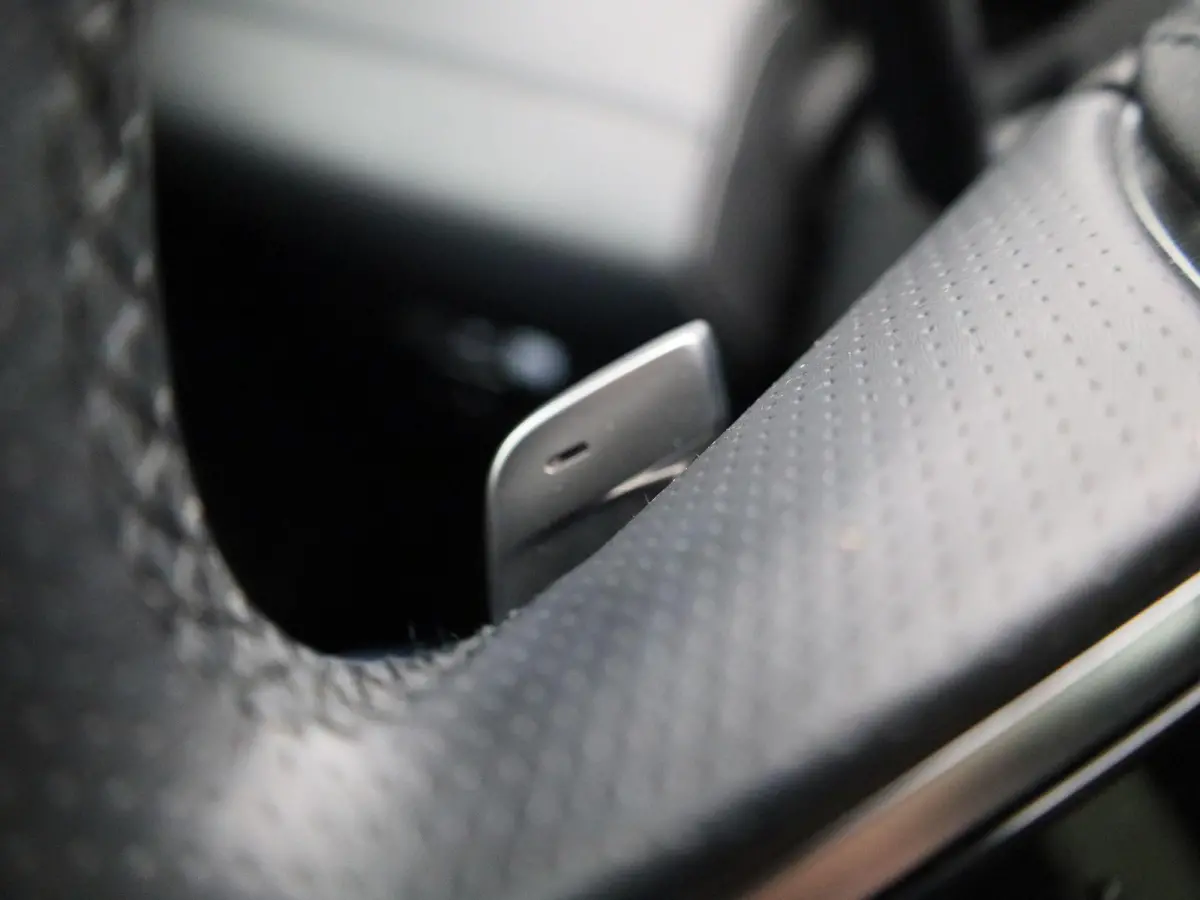 1.5 P300e AWD Autobiography | PANO-SCHUIFDAK | MERIDIAN AUDIO | STOEL-STUURWIELVERWARMING | LUXE LEDEREN BEKLEDING | CAMERA