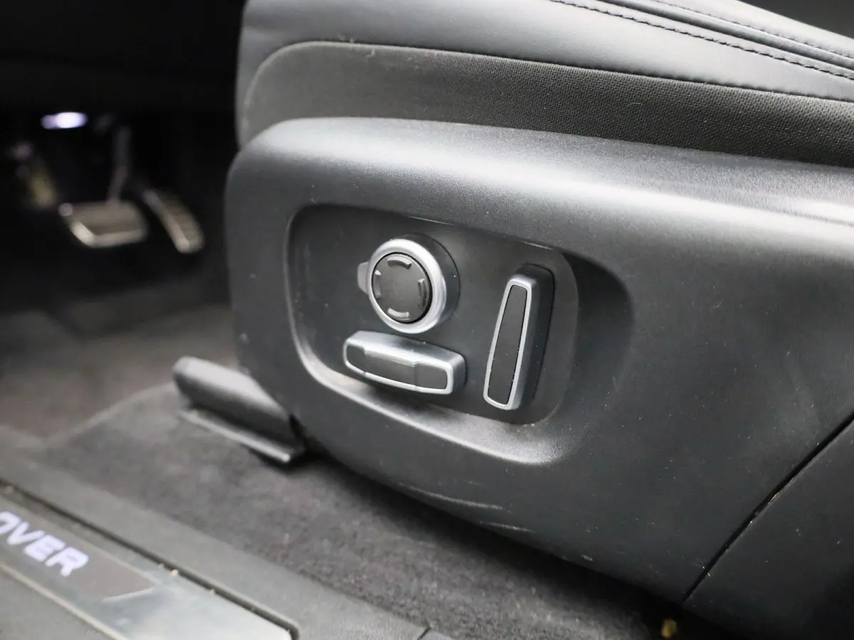 1.5 P300e AWD Autobiography | PANO-SCHUIFDAK | MERIDIAN AUDIO | STOEL-STUURWIELVERWARMING | LUXE LEDEREN BEKLEDING | CAMERA