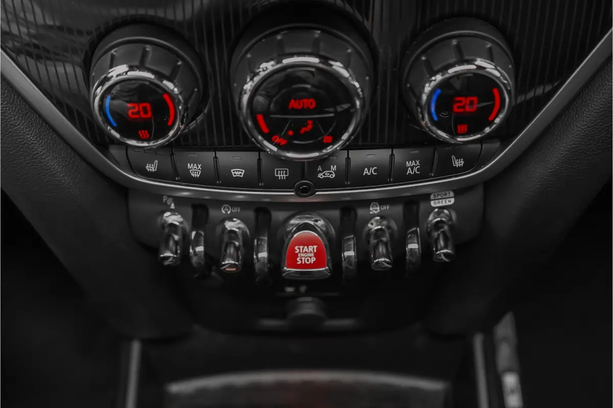 Mini 2.0 Cooper S JCW Pack Pano H/K Camera 19"