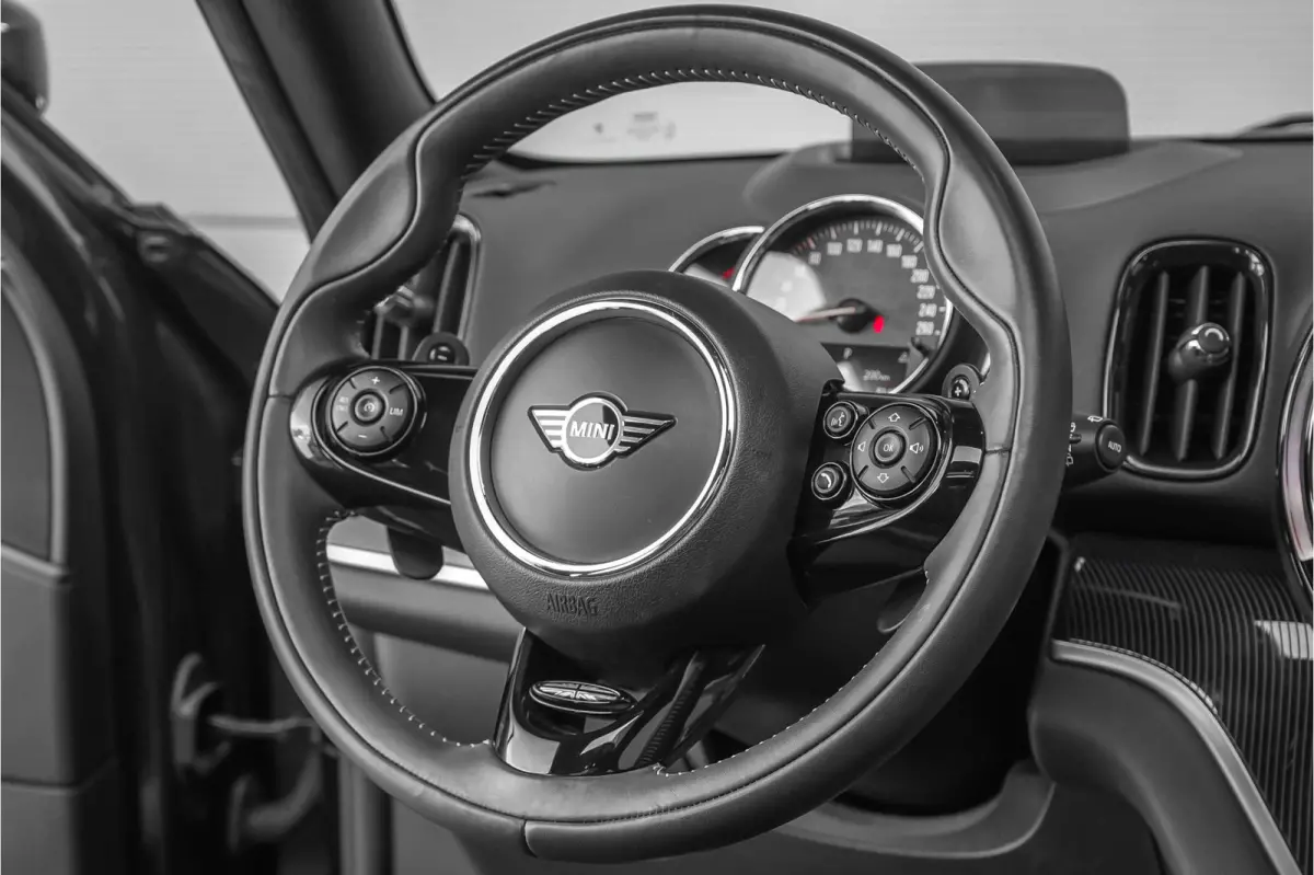 Mini 2.0 Cooper S JCW Pack Pano H/K Camera 19"