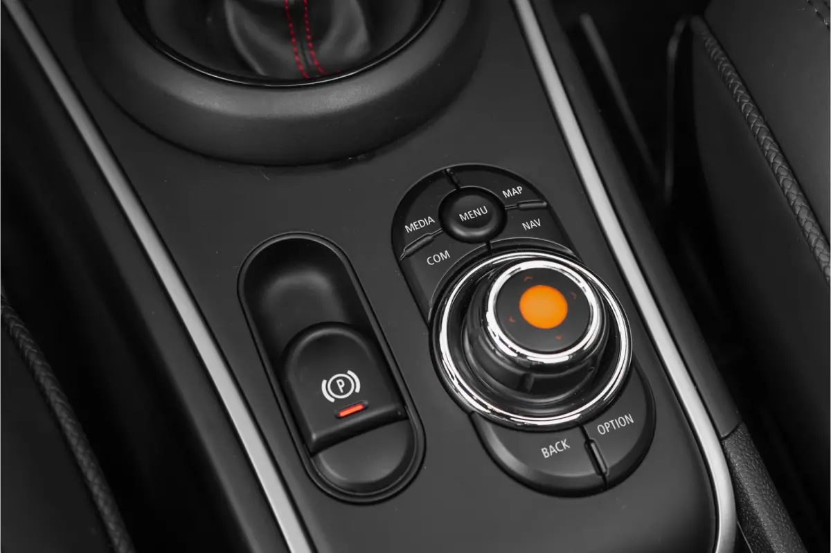 Mini 2.0 Cooper S JCW Pack Pano H/K Camera 19"