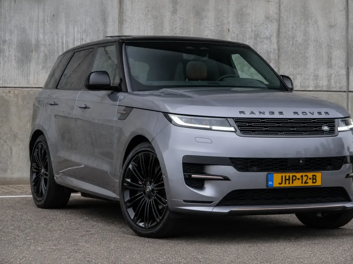 3.0 P550e Autobiography | head-up | panorama | massage..
