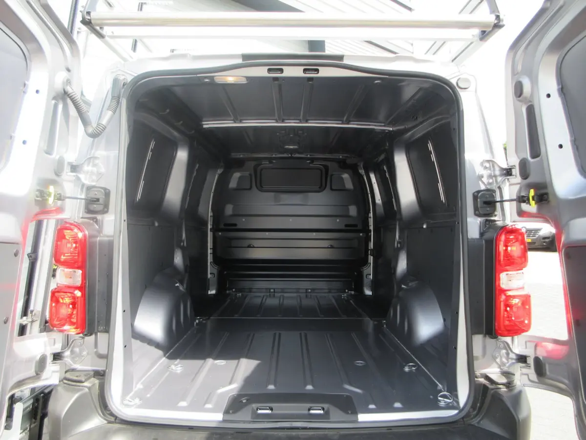 Electric L3 75 kWh, L3 75 kWh, 316km WLTP, Snelladen, Glasresteel, Glasauto.