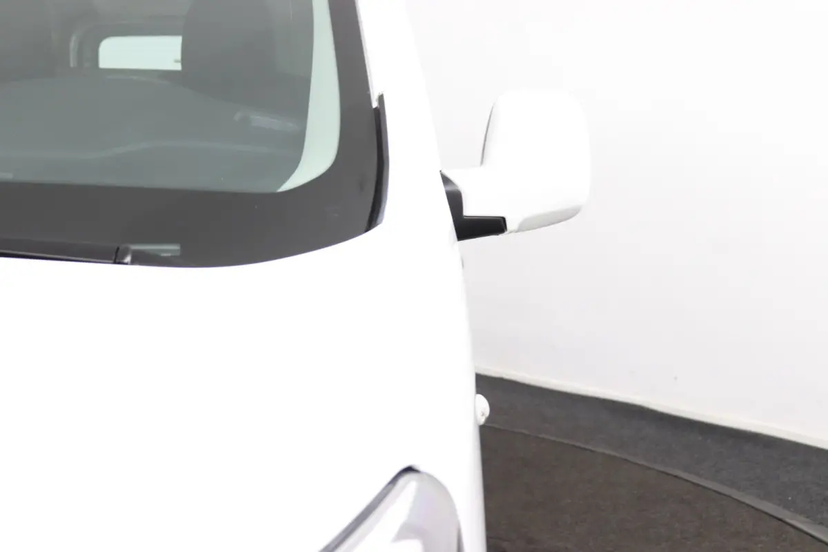 226S 1.6 BlueHDI 95 Premium | Automaat | Navigatie | Laadruimte Pakket | Parkeersensoren | Cruise Control | Bijrijders Bank