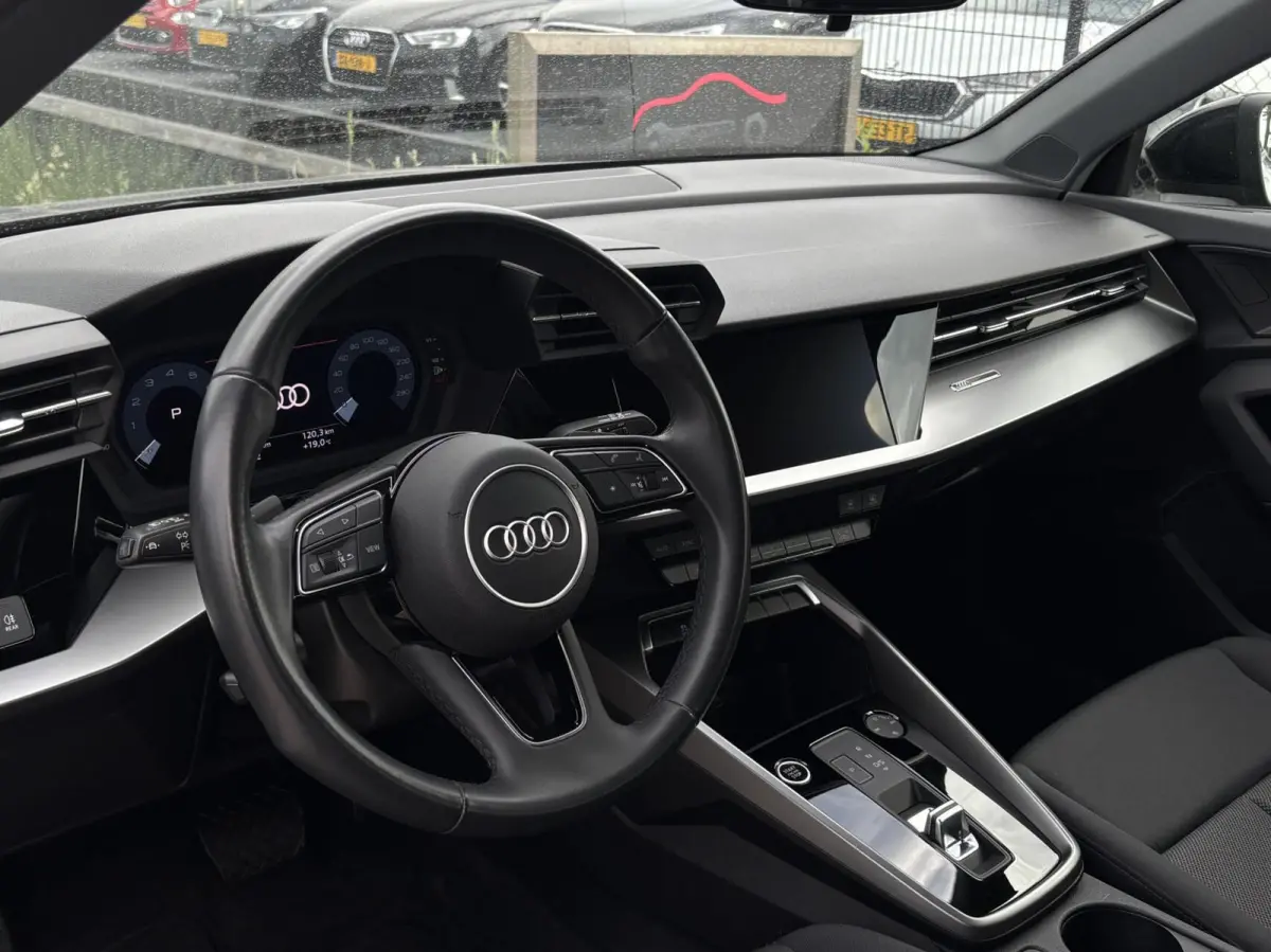 30 TFSI Pro Line acc apple carplay