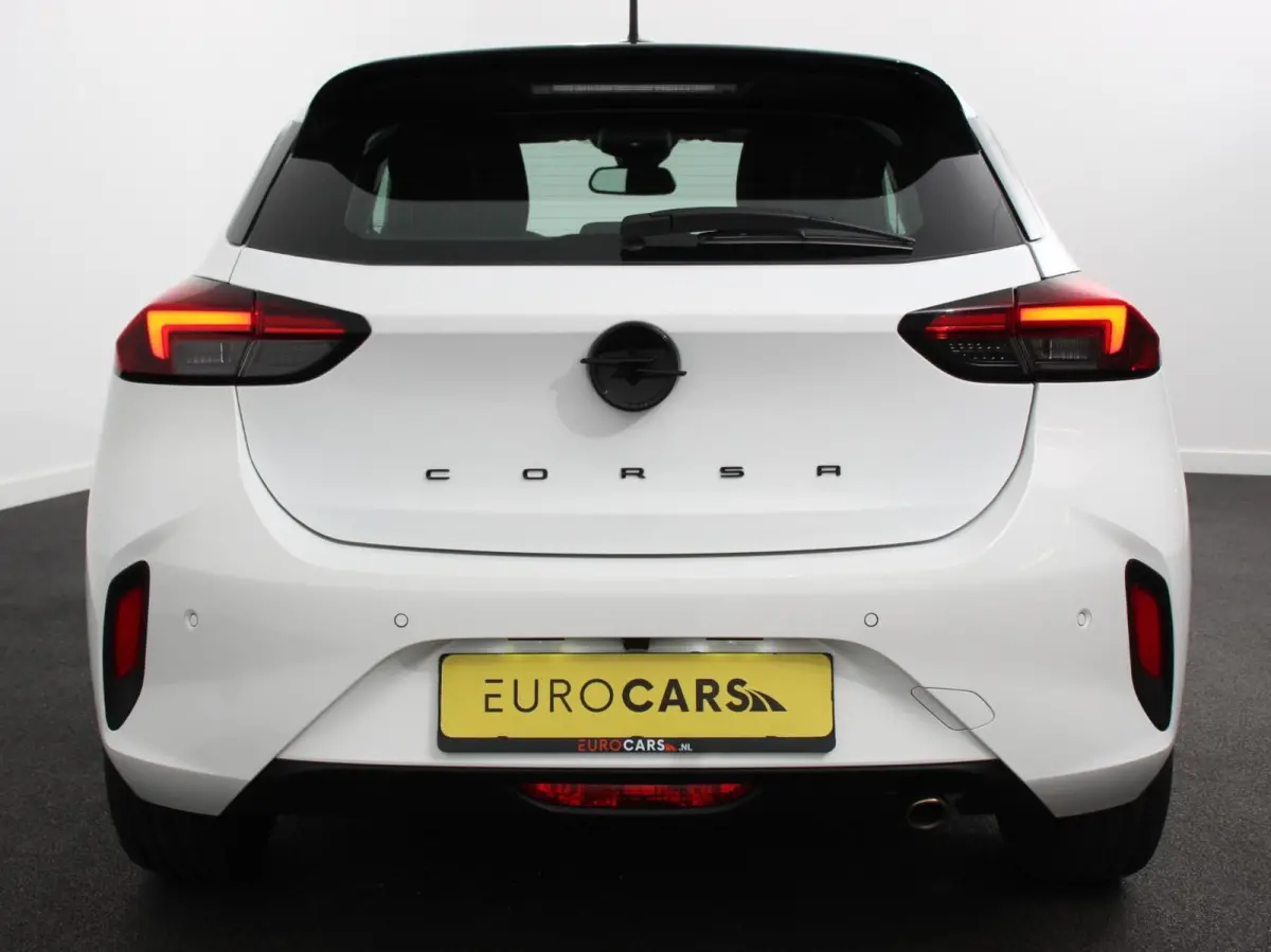 1.2 Turbo 100pk Automaat GS DEMO! Navigatie Apple Carplay/Android Auto Digitale Cockpit Camera Parkeer sensoren Airco Lichtmetalen velgen