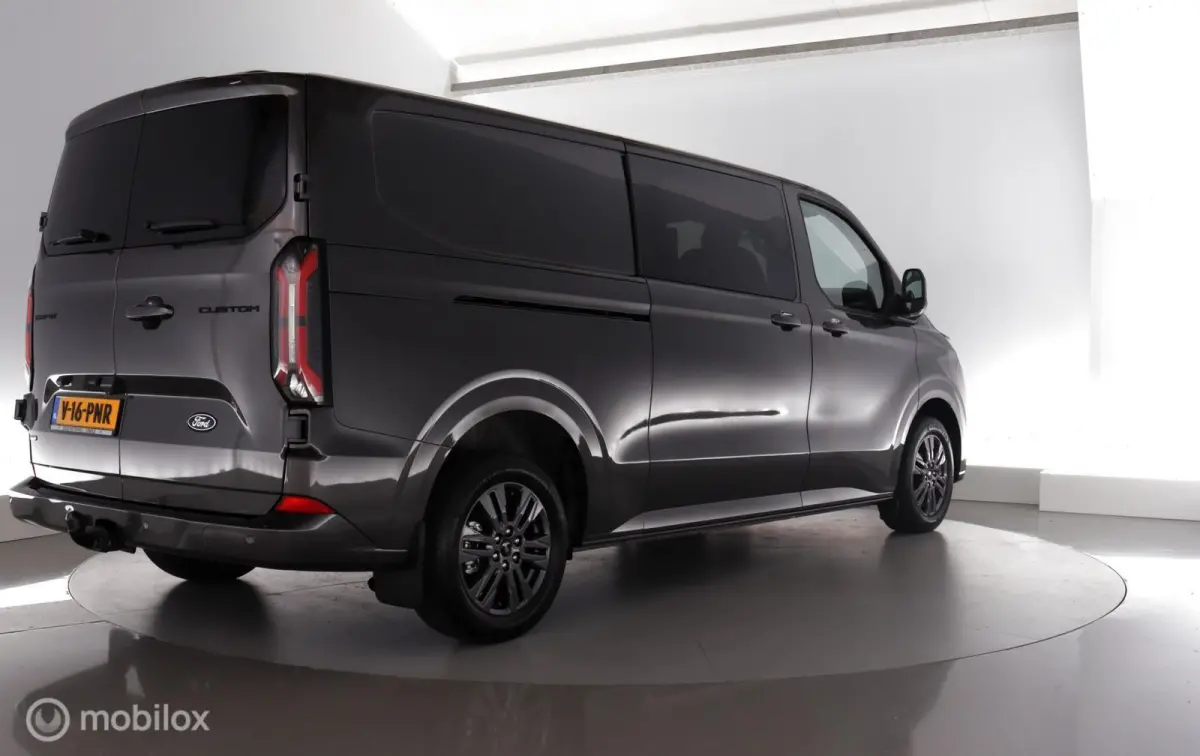 320 2.5 PHEV L2H1 Limited DC trekhaak|2xschuifdeur|nav|cam|acc|lmv17