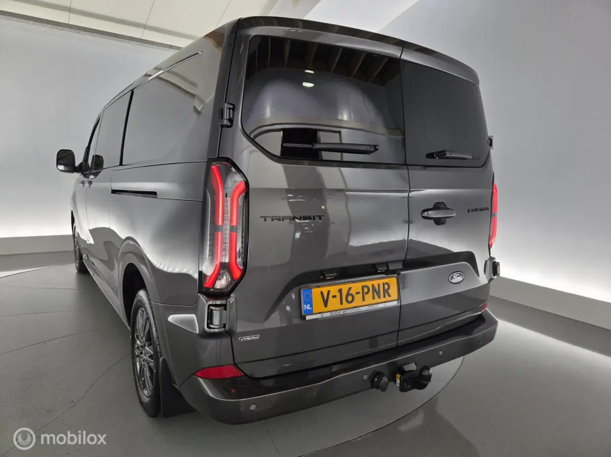 320 2.5 PHEV L2H1 Limited DC trekhaak|2xschuifdeur|nav|cam|acc|lmv17