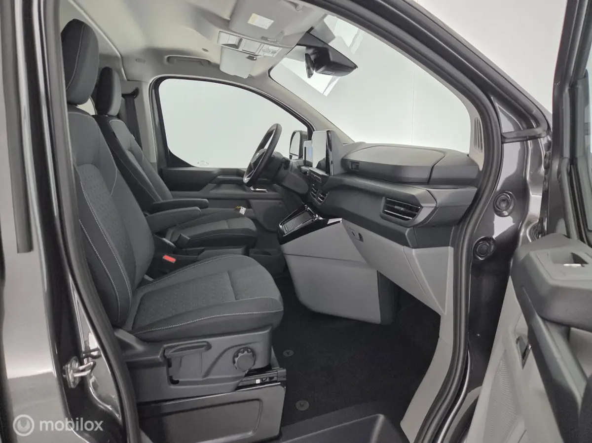 320 2.5 PHEV L2H1 Limited DC trekhaak|2xschuifdeur|nav|cam|acc|lmv17