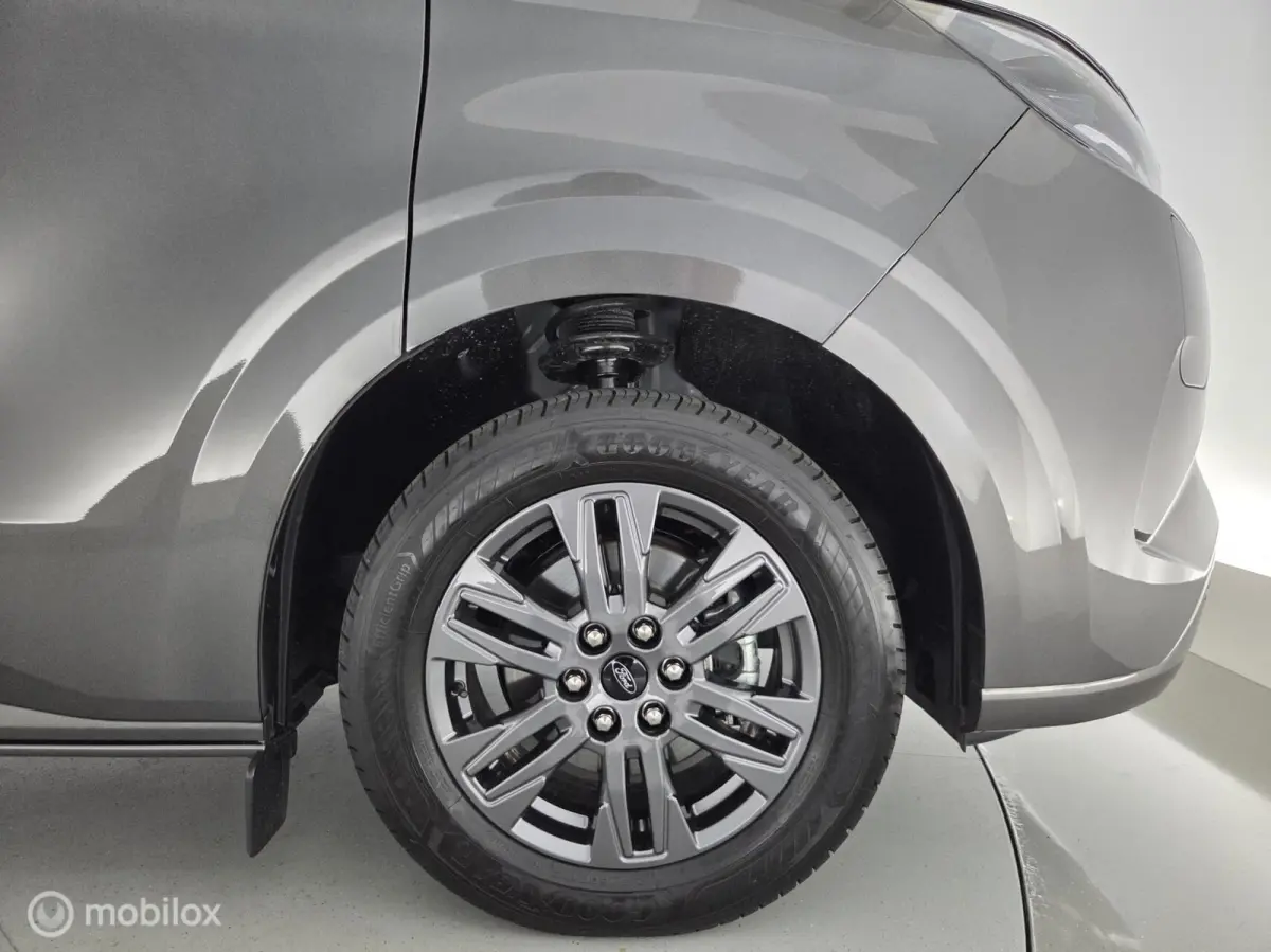 320 2.5 PHEV L2H1 Limited DC trekhaak|2xschuifdeur|nav|cam|acc|lmv17