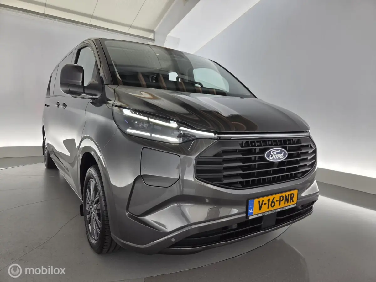 320 2.5 PHEV L2H1 Limited DC trekhaak|2xschuifdeur|nav|cam|acc|lmv17