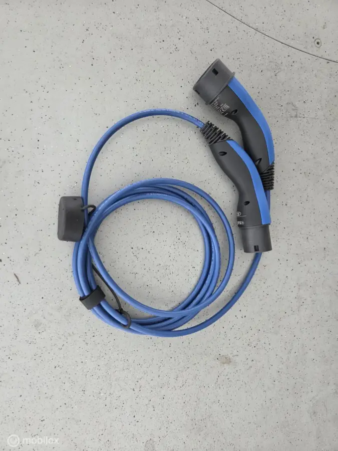 320 2.5 PHEV L2H1 Limited DC trekhaak|2xschuifdeur|nav|cam|acc|lmv17