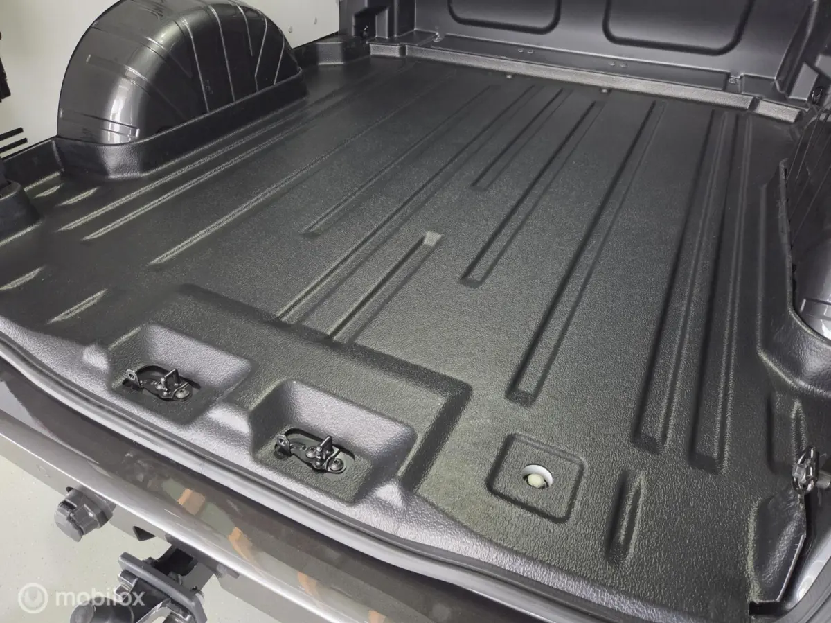 320 2.5 PHEV L2H1 Limited DC trekhaak|2xschuifdeur|nav|cam|acc|lmv17