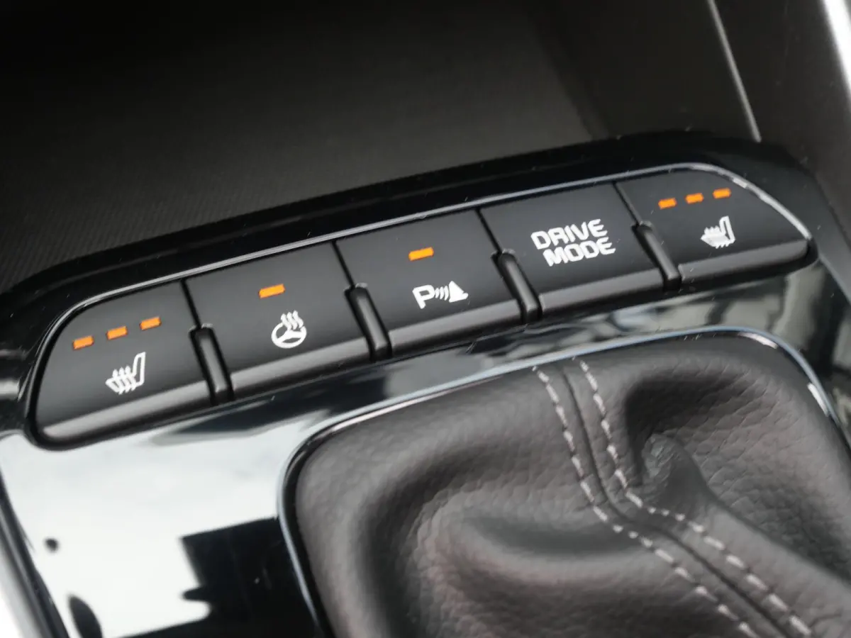1.0 T-GDi MHEV GT-PlusLine | Trekhaak | Cruise | Clima | Schuif-kanteldak | Stoel-stuurverwarming | Keyless |