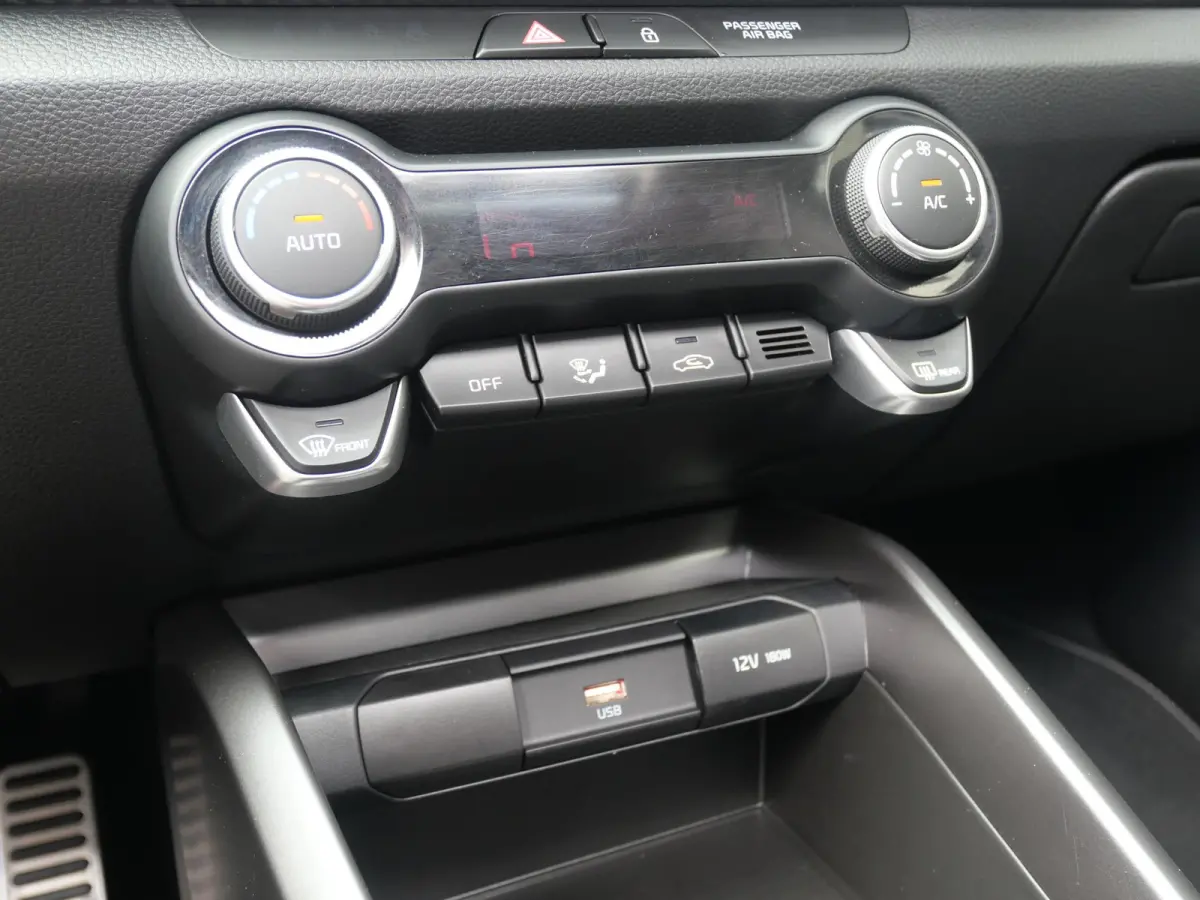 1.0 T-GDi MHEV GT-PlusLine | Trekhaak | Cruise | Clima | Schuif-kanteldak | Stoel-stuurverwarming | Keyless |