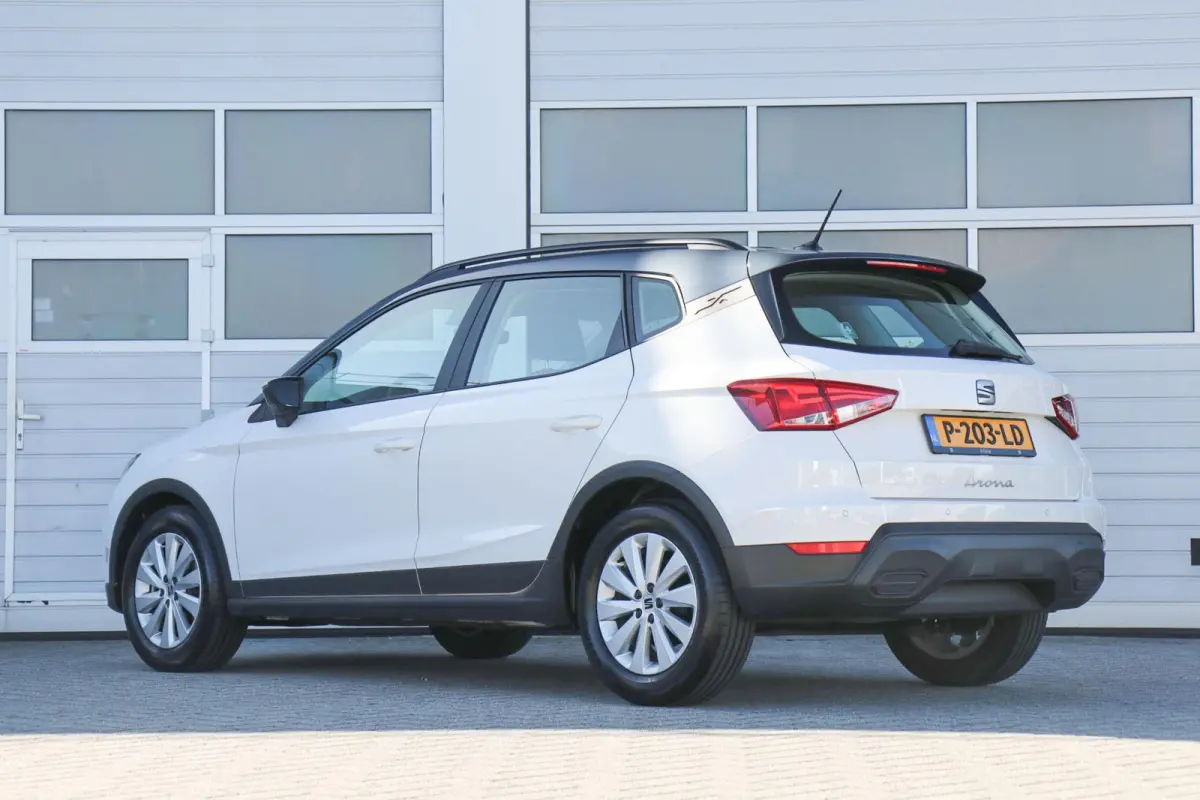 1.0 TSI 95pk Style | App Connect | Climate Control | Parkeersensoren Achter