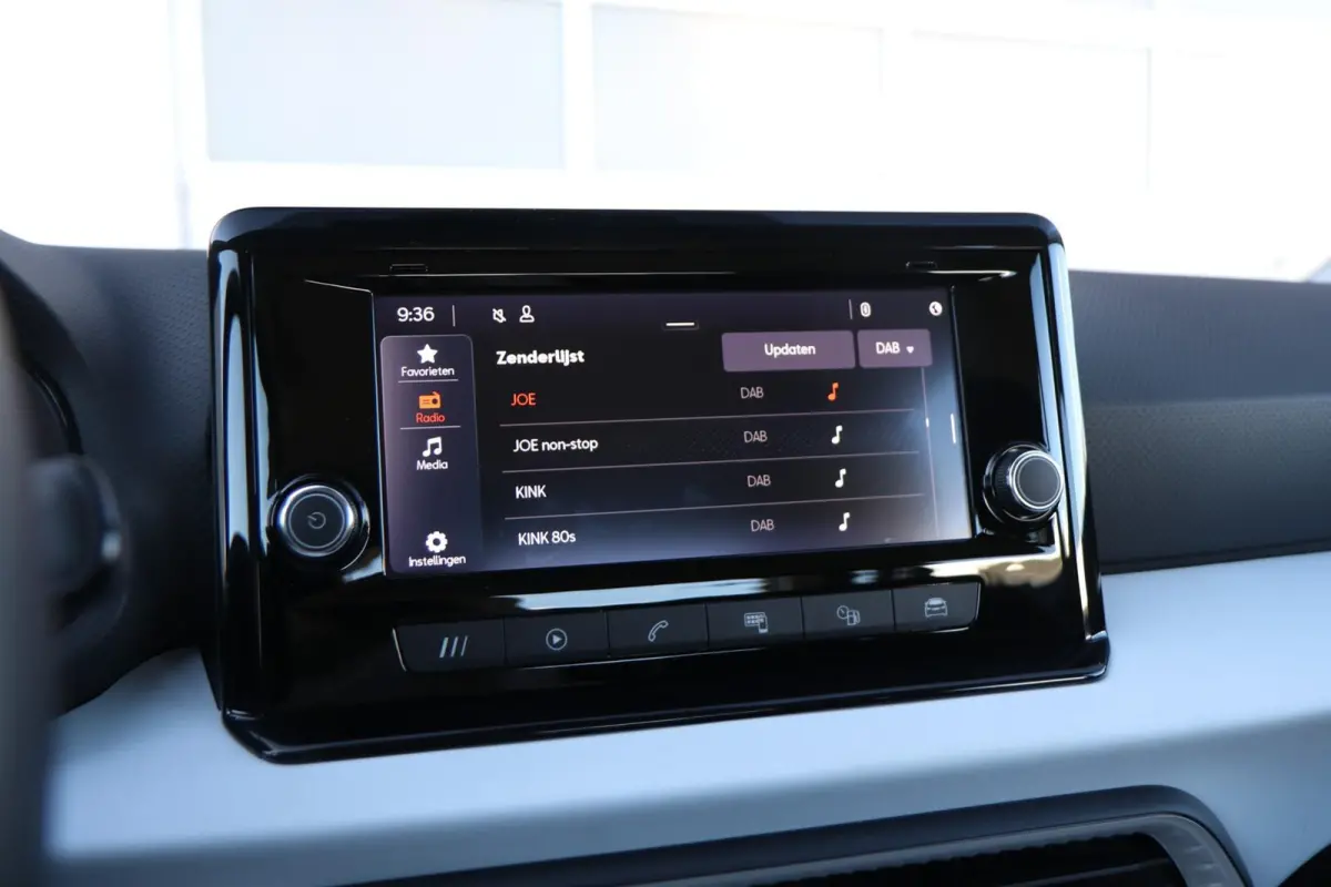 1.0 TSI 95pk Style | App Connect | Climate Control | Parkeersensoren Achter