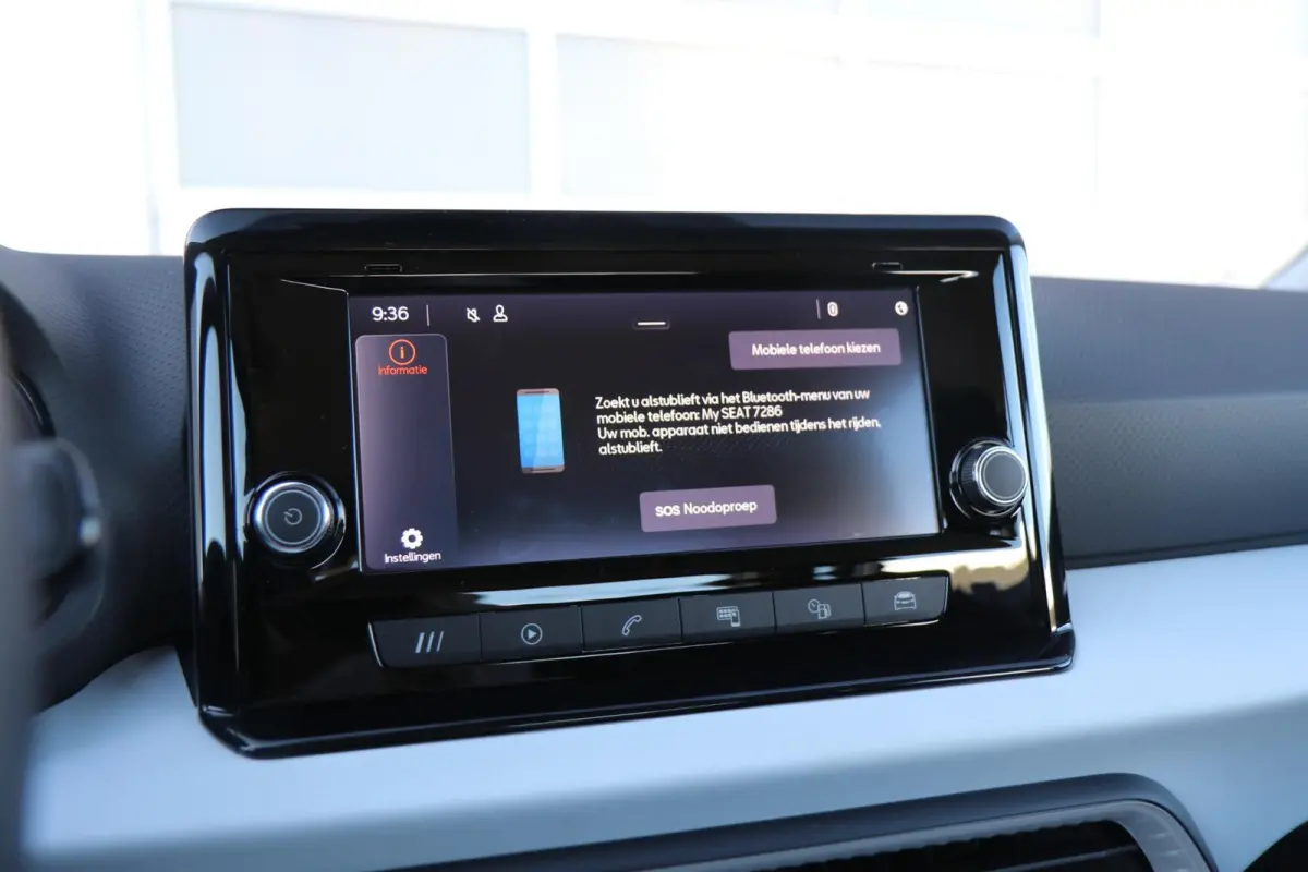 1.0 TSI 95pk Style | App Connect | Climate Control | Parkeersensoren Achter