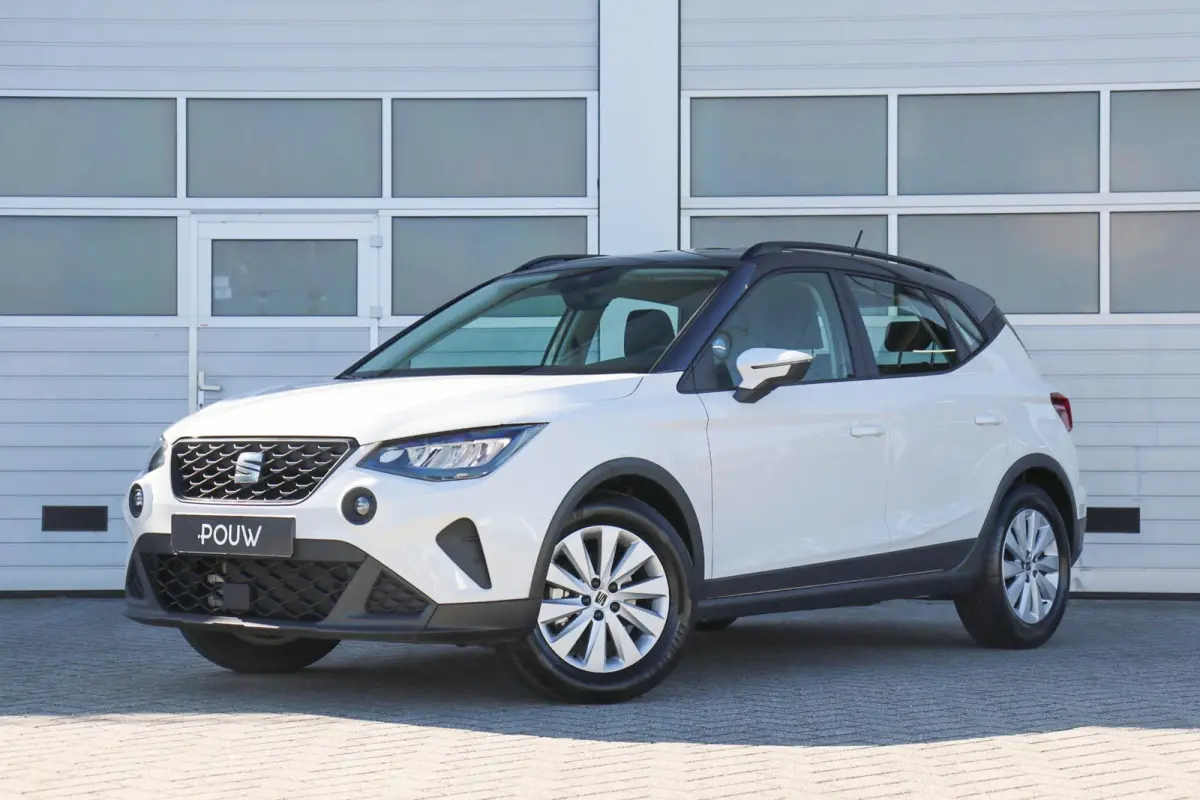1.0 TSI 95pk Style | App Connect | Climate Control | Parkeersensoren Achter