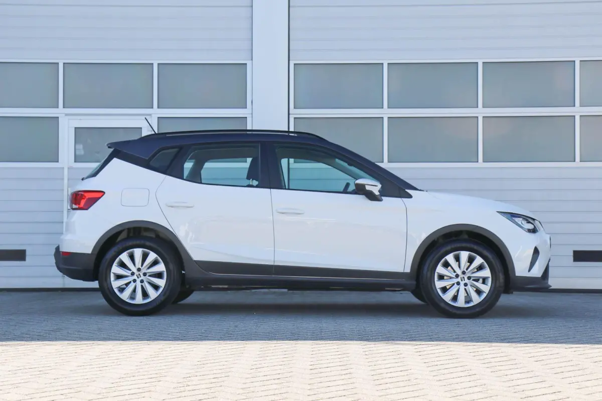 1.0 TSI 95pk Style | App Connect | Climate Control | Parkeersensoren Achter