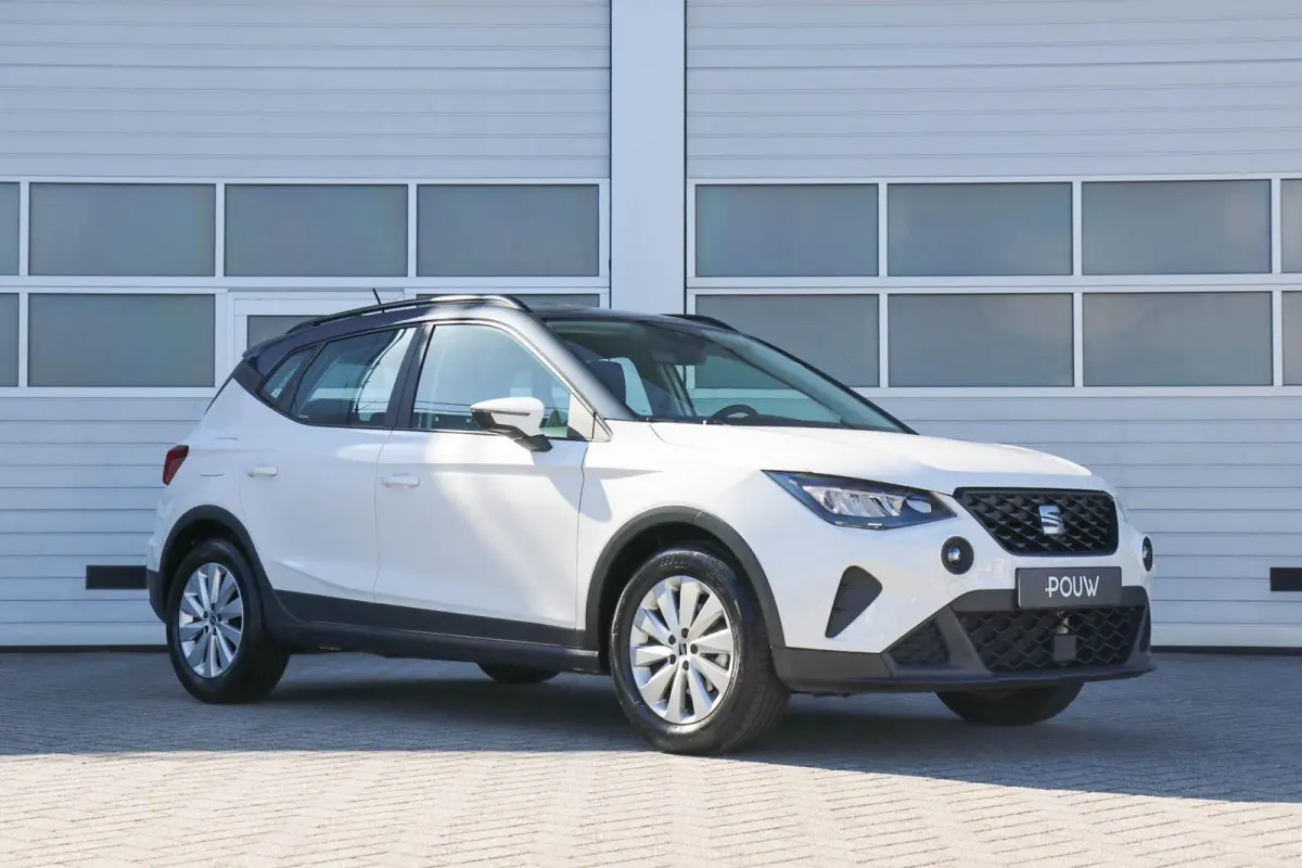 1.0 TSI 95pk Style | App Connect | Climate Control | Parkeersensoren Achter