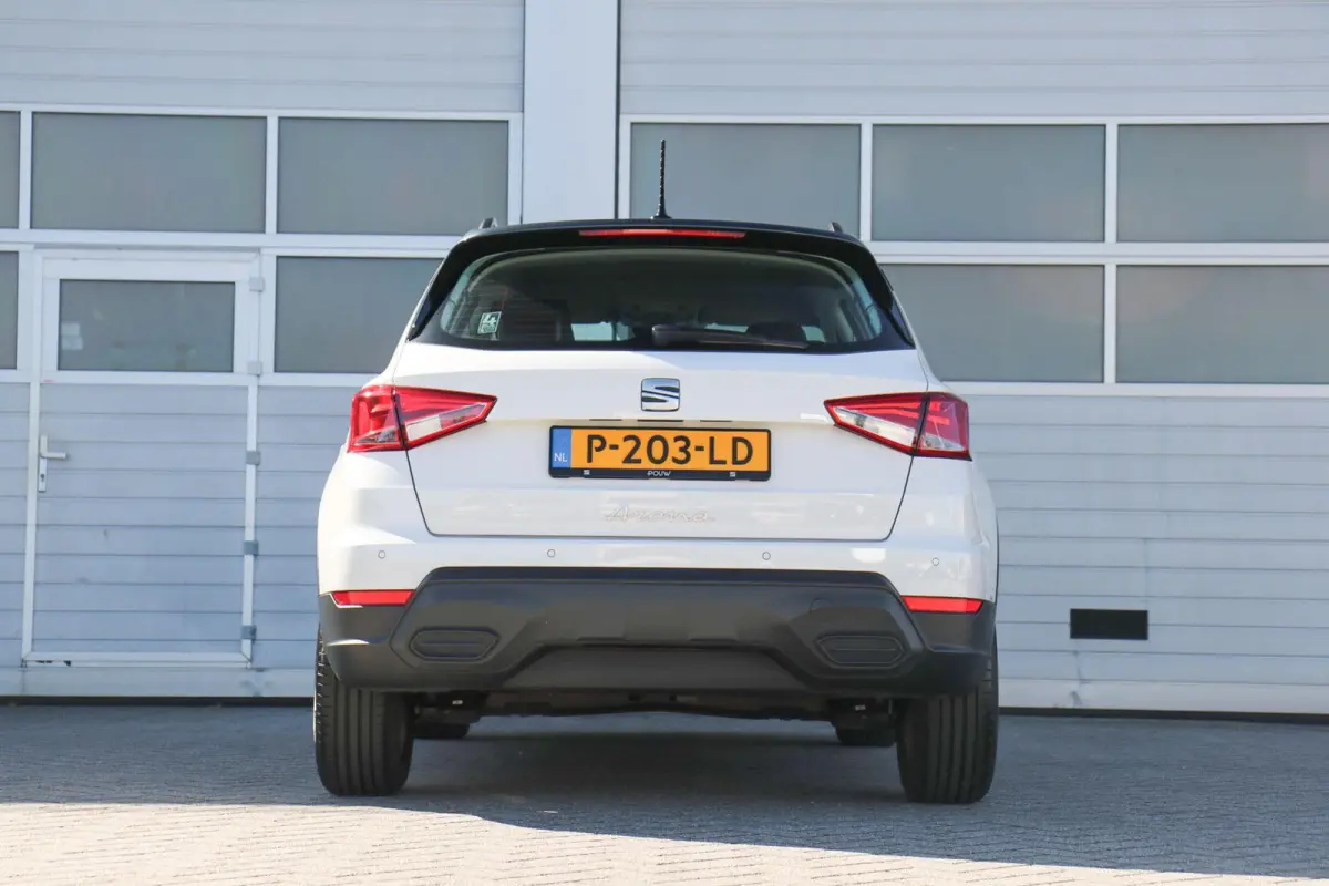 1.0 TSI 95pk Style | App Connect | Climate Control | Parkeersensoren Achter
