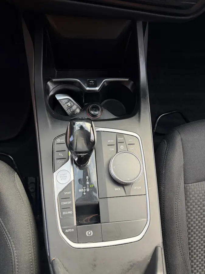 118i Executive Edition Xenon|XlNavi|VirtualDashboard|Nap!!