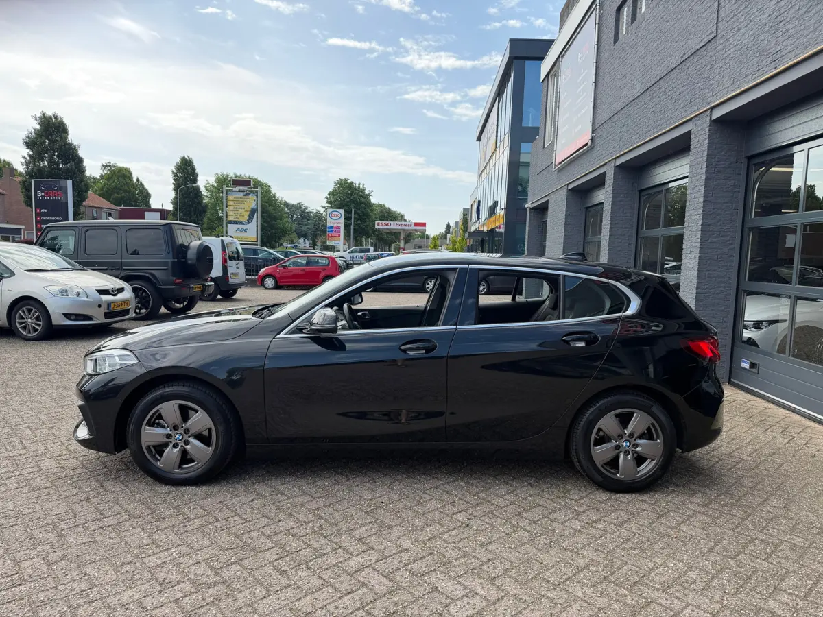 118i Executive Edition Xenon|XlNavi|VirtualDashboard|Nap!!