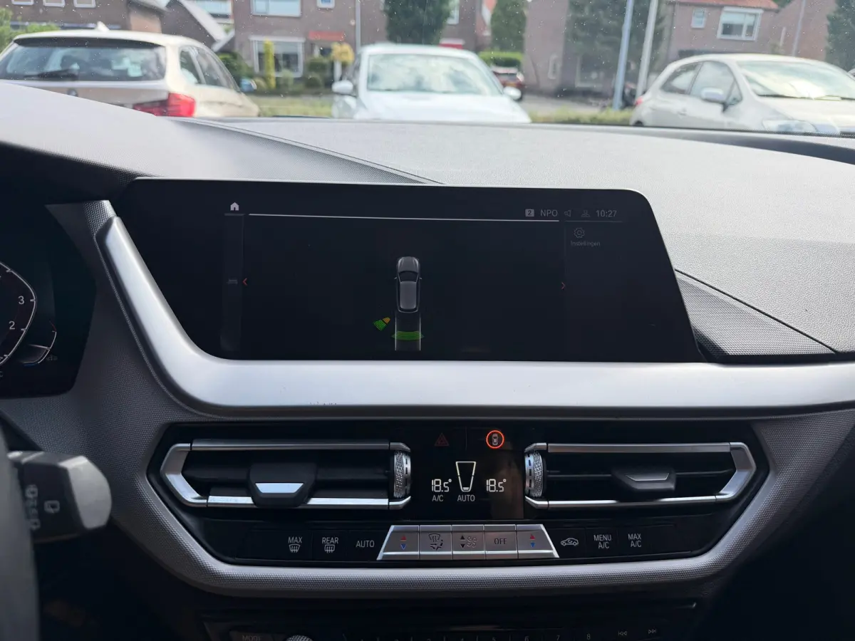 118i Executive Edition Xenon|XlNavi|VirtualDashboard|Nap!!