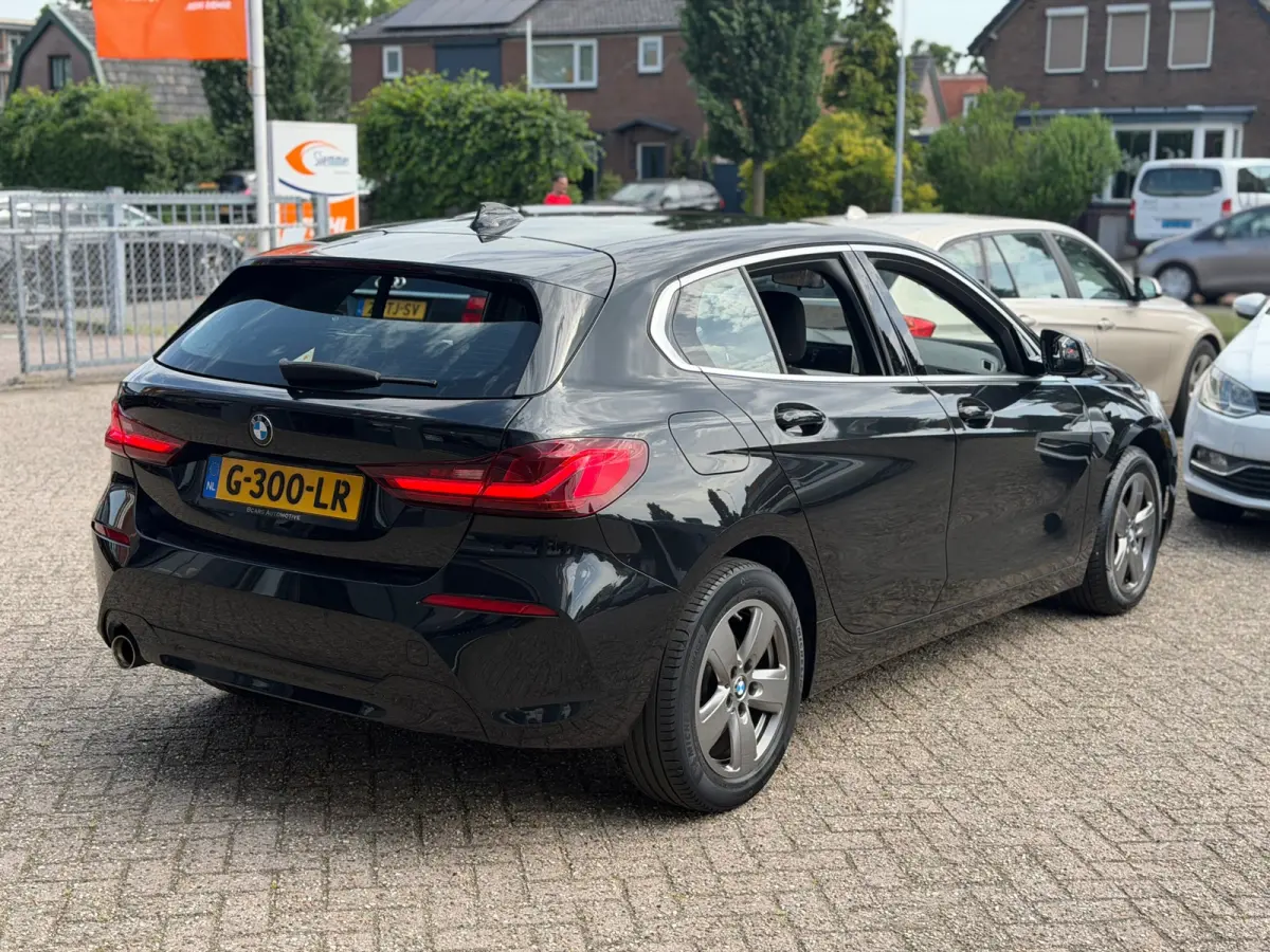 118i Executive Edition Xenon|XlNavi|VirtualDashboard|Nap!!