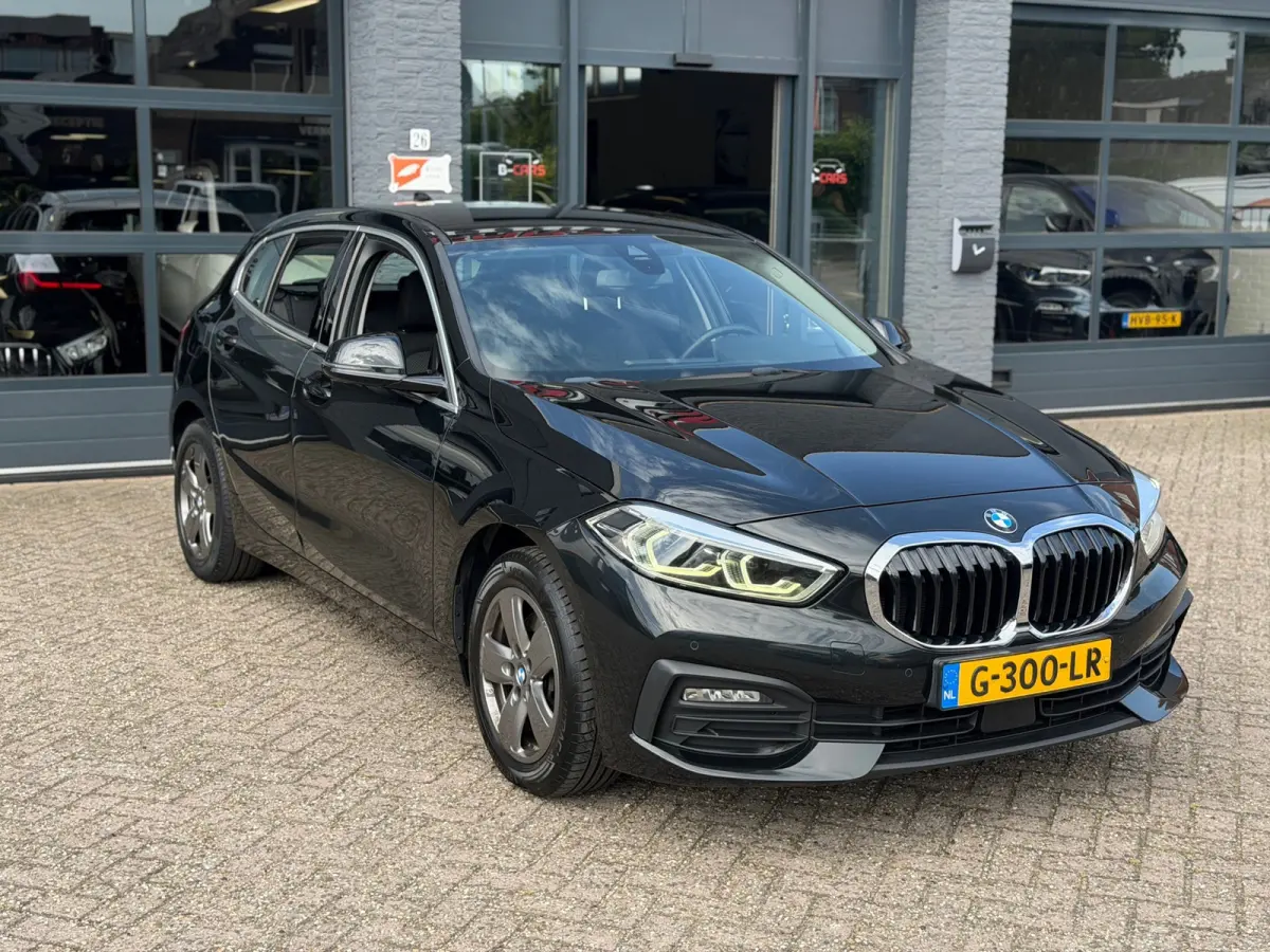 118i Executive Edition Xenon|XlNavi|VirtualDashboard|Nap!!