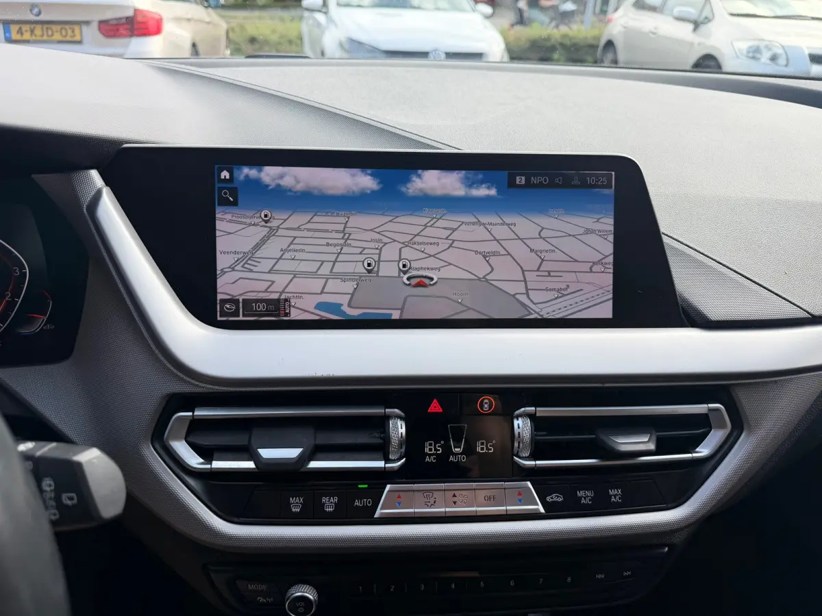 118i Executive Edition Xenon|XlNavi|VirtualDashboard|Nap!!