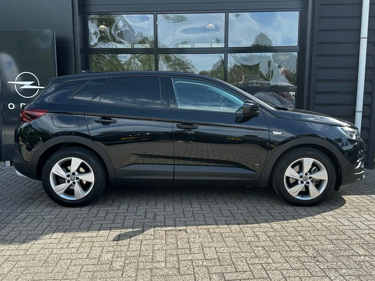 1.6 Turbo 225 PK Hybrid Elegance | SOH 95%| AGR-COMFORTSTOELEN| CAMERA + SENSOREN| NAVIGATIE + APPLE CARPLAY/ANDROID AUTO| KEYLESS START| LED| DEALER ONDERHOUDEN|
